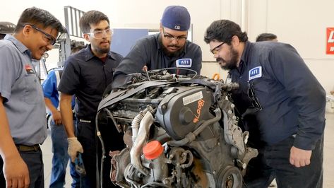 Discover how ATI's hands-on training and instruction from industry pros will give you the #skills you need to power up your #career.  #Education #training #Onlineclasses Vocational Education, Automotive Technician, Office Administration, Vocational School, Transmission Repair, Trade School, Automotive Mechanic, School Technology, Business Studies