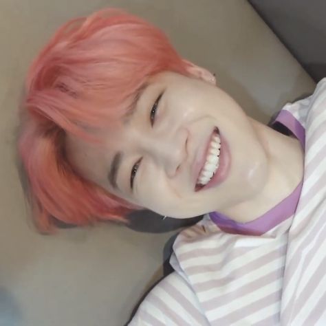 Jimins Smile, Jimin Smile, Bts Park Jimin, Smile Icon, Smile Wallpaper, Jimin Selca, Park Jimin Cute, Jeon Jeongguk, Park Jimin Bts