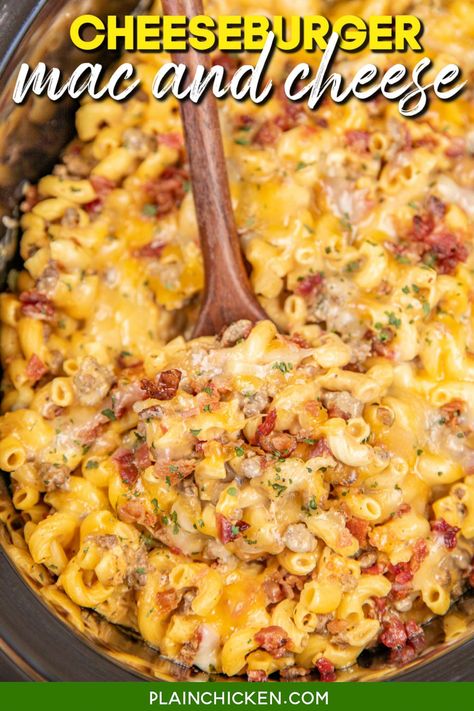 Bacon Cheeseburger Mac and Cheese Recipe - comfort food at its best! Effortless to make with only a few simple ingredients. Uncooked elbow macaroni, evaporated milk, milk, ground beef, bacon, ketchup, mustard, Worcestershire sauce, Montreal steak seasoning, garlic, onion powder, Velveeta, and sharp cheddar cheese. This Crockpot Cheeseburger Macaroni is creamy, cheesy, beefy, and oh-so delicious. Whip this up for a meal the whole family will love! Crockpot Cheeseburger Macaroni, Elbow Macaroni Recipes, Mac N Cheese Crockpot, Crockpot Cheeseburger, Hamburger Mac And Cheese, Cheeseburger Mac And Cheese, Recipes With Velveeta Cheese, Cheeseburger Mac, Plain Chicken Recipe