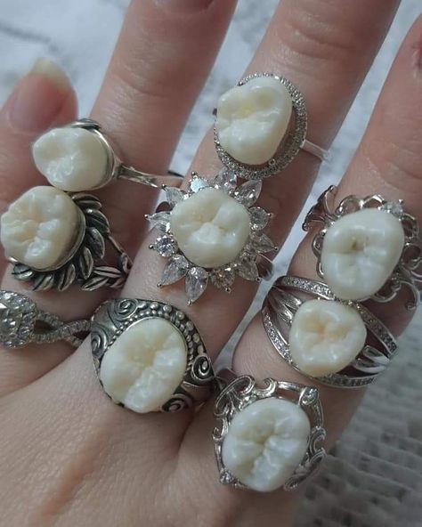 Teeth Necklace Aesthetic, Tooth Ring Jewelry, Wisdom Teeth Jewelry, Goblin Jewelry, Tooth Accessories, Human Teeth Jewelry, Teeth Bracelet, Tooth Jewellery, Teeth Ring