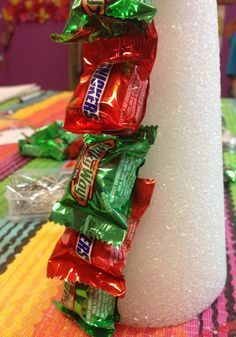 Candy Tree DIY (With lights!) - The Crafty Chica Christmas Candy Tree Ideas, Candy Trees Ideas, Christmas Candy Bouquet Ideas, Christmas Candy Bouquet, Centerpiece With Lights, Flower Lollipops, Christmas Candy Crafts, Candy Sleigh, Candy Trees