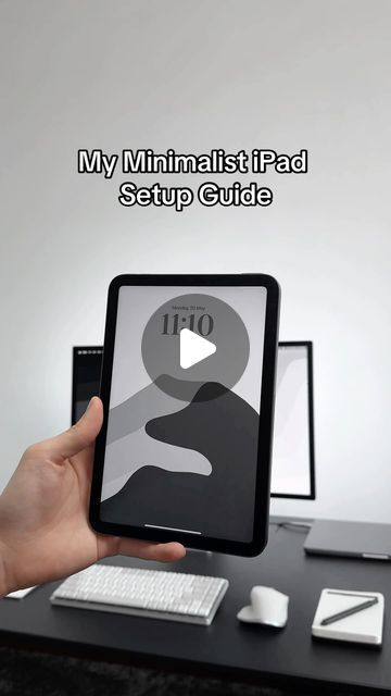 Minimal Ipad Homescreen, Minimalist Ipad Homescreen Layout, Minimalist Ipad Homescreen, Ipad Mini Homescreen Ideas, Productive Home Screen, Ipad Customization Home Screen, Ipad Cover Aesthetic, Ipad Organization Homescreen, Ipad Set Up