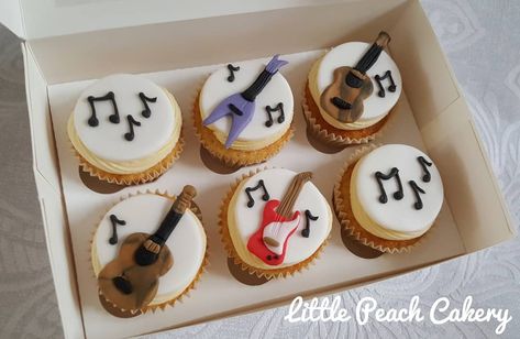 Guitar cupcakes 🎸🎶 #cake #cupcakes #music #guitar #electricguitar #guitarcupcakes #customcupcakes #customcakes #fondanttoppers… Guitar Cupcakes, Jake Cake, Hedgehog Cake, Guitar Cake, Cupcakes Cake, Custom Cupcakes, Cake Cupcakes, Fondant Toppers, Music Guitar