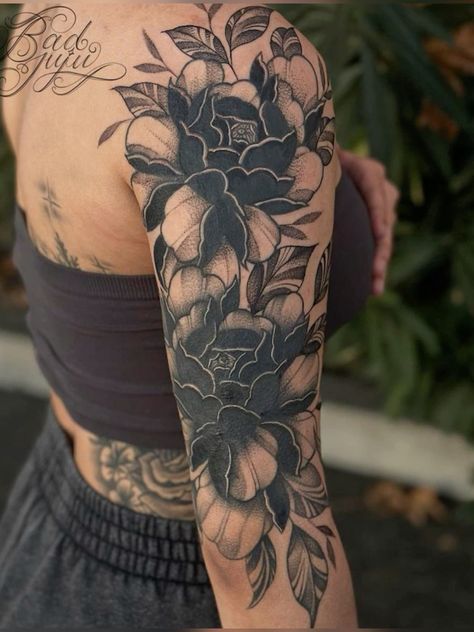 Leg Tattoo Sleeve, Aesthetic Tattoo Ideas, Tattoos Drawing, 15 Aesthetic, Lower Leg Tattoos, Stunning Tattoos, Muster Tattoos, Floral Tattoo Sleeve, Leg Tattoos Women