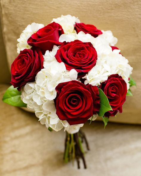 Red rose and white hydrangea bouquet White Hydrangea Bouquet, Prom Flowers Bouquet, Hydrangea Bridal Bouquet, Red Bridal Bouquet, Prom Bouquet, Hydrangea Bouquet Wedding, Red And White Weddings, Wholesale Flowers Wedding, Bride Flower