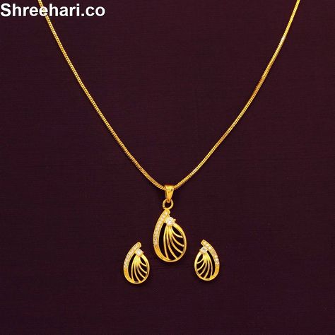 http://www.shreehari.co/ Jewellery for INR 450.00 http://bit.ly/1HazdK2 Pendent Set Gold Pendant Earrings, Gold Chain With Locket, Pendent Designs Gold, Chain Designs Gold Women, Pendent Set Gold, Gold Locket Design, Stylish Gold Earrings, Engagement Ring Non Traditional, Pendent Design