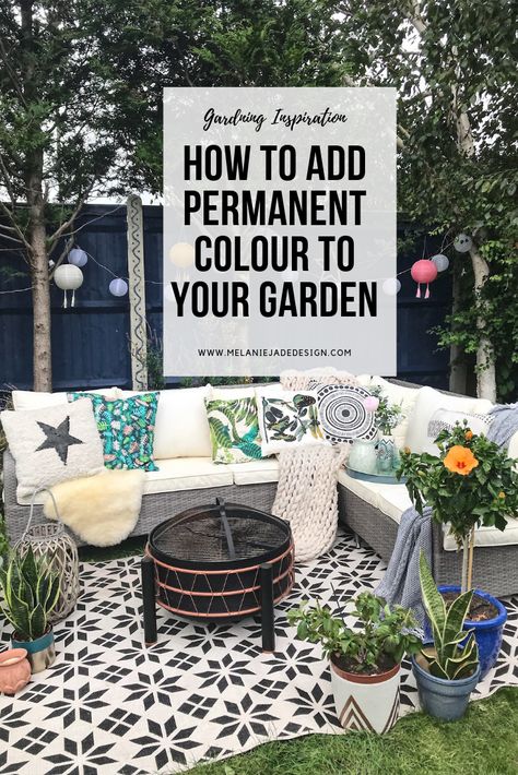 How to add permanent colour to your garden, not including plants! #melaniejadedesign #garden #gardeninspo Colourful Garden Ideas, Scandi Garden, Cuprinol Garden Shades, Jade Design, Back Garden Design, Fence Paint, Bold Wallpaper, Pattern Inspiration, Hotel Interiors