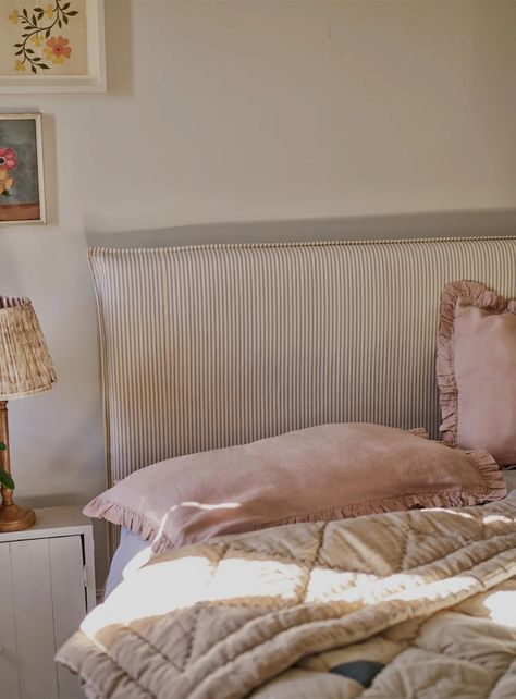 Headboard Wood And Fabric, Bed With Valance, Ticking Stripe Headboard, Striped Bed Frame, Ticking Headboard, Striped Headboard Bedroom, Headboard Ideas Fabric, Striped Bedding Bedroom, Fabric Headboard Ideas