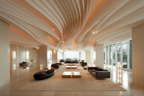 Awesome wavy ceiling architecture with lots of natural light at the Hilton Pattaya Wavy Ceiling, Floating Hotel, Interior Design Website, Hotel Interior, Hospitality Design, Roof Design, Pattaya, Hotel Lobby, Hotel Design