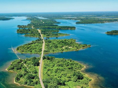 Manitoulin Island, Lost Village, New Museum, Calm Water, Island Travel, Caribbean Islands, Ghost Towns, Picnic Area, Archipelago