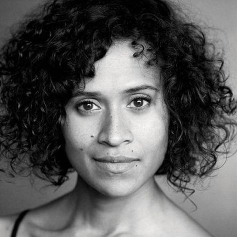 Angel Coulby Gwen Merlin, Angel Coulby, Dancing On The Edge, Merlin Cast, Female Character Inspiration, Character Inspiration, Actors & Actresses, Curly Hair, Beautiful People