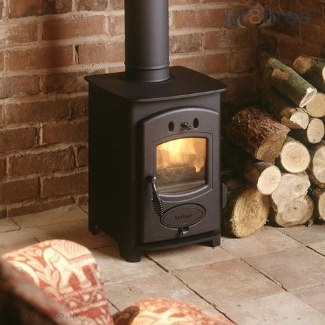 Best Wood Burning Stove, Wood Chair Makeover, Wood Burning Ideas, Grey Wood Tile, Small Wood Burning Stove, Mini Wood Stove, Tiny Wood Stove, Small Wood Stove, Wood Tile Bathroom