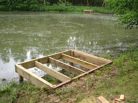 Pond Dock, Floating Dock Plans, Diy Dock, Building A Dock, Lake Landscaping, Farm Pond, Fishing Ideas, Fishing Dock, Southeast London