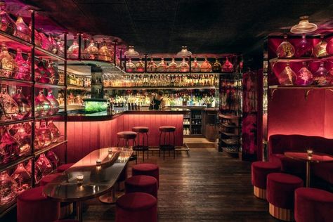 Speakeasies: The top ten hidden bars in Paris - The Earful Tower Italian Speakeasy, Cocktail Bar Interior, Cocktail Bar Design, Bar Paris, Street Taco, Paris Bars, No Entry, Secret Bar, Speakeasy Bar