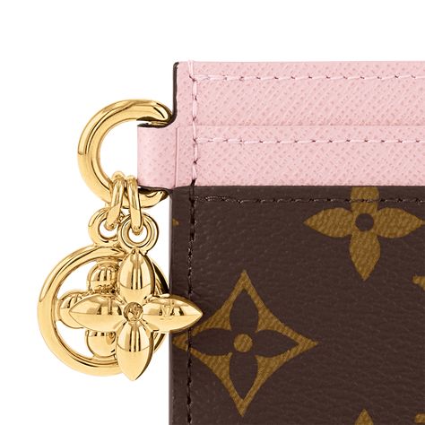 LOUIS VUITTON® - Lv Charms Card Holder - Monogram Rose Ballerine Louis Vuitton Key Chain, Designer Keychain Wallet, Wallet Keychain Aesthetic, What To Buy For Boyfriend, Expensive Gifts For Boyfriend, Cute Birthday Presents, Men’s Gifts, Louis Vuitton Keychain Wallet, Lv Card Holder