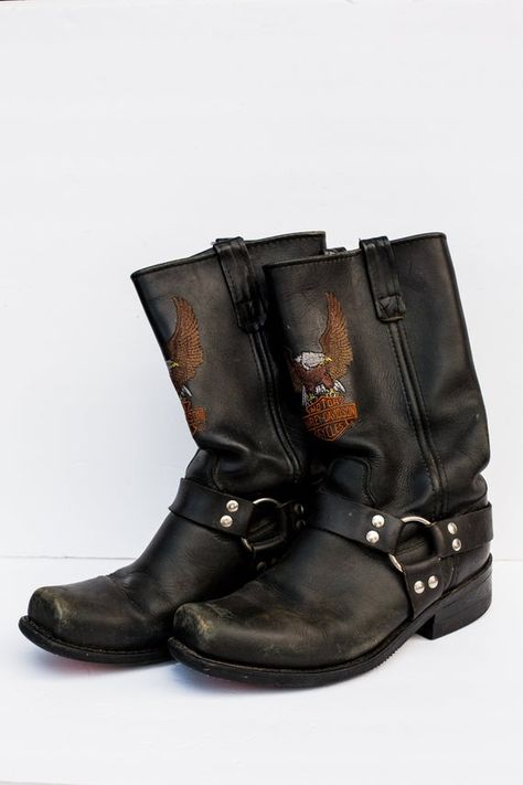 Vintage Harley Davidson Boots, Harley Boots, Vintage Leather Boots - CUSTOM WALLET INSIDE - Mens Size 10 Mens Motorcycle Fashion, Biker Shoes, Mens Biker Boots, Harley Boots, 70s Boots, Shoes Png, Harley Davidson Boots, 70s Men, Punk Boots