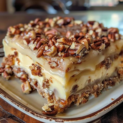 Butter Pecan Praline Poke Cake – Little-Healthy-Life Butter Pecan Praline Poke Cake Easy, Butter Pecan Poke Cake, Butter Pecan Praline Poke Cake, Pecan Praline Poke Cake, Praline Poke Cake, Refrigerator Desserts, Pecan Praline Cake, Praline Sauce, Praline Cake