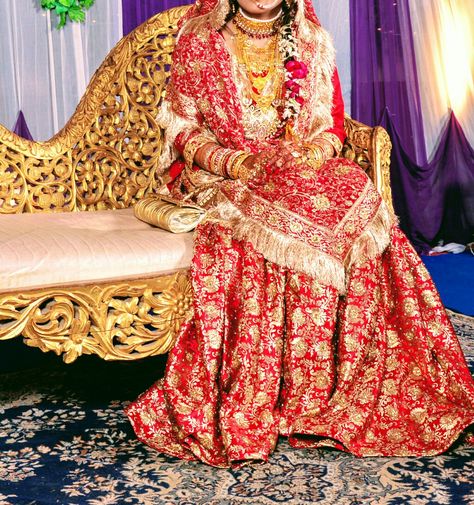 aligarh, gharara, red bridal, Kimkhab Gharara For Bride, Red Garara Dress Pakistani Bridal, Red Garara Dress, Red Gharara Bridal, Nikkah Lehnga, Garara Dress Pakistani Bridal, Garara Outfit, Red Gharara, Nikah Dresses