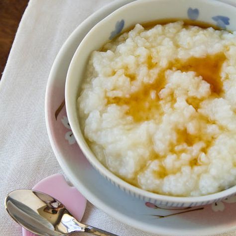 Japanese Rice Porridge, Koreansk Mad, Ginger Honey, Porridge Recipes, Rice Porridge, Japanese Rice, Japanese Cooking, Japanese Dishes, Asian Cooking