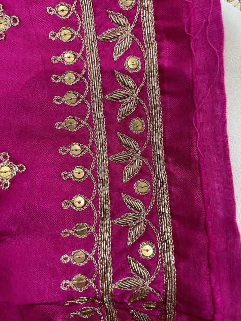 Bottom Work Design, Aari Work Blouse Hand Border Design, Dupatta Border Design, Aari Work Saree Border Designs, Khat Work Blouse Design, Hand Work Embroidery Suits, Aari Work Saree, Marodi Embroidery, Machi Work