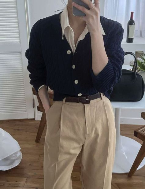 Navy Blue Cardigan Outfit, Cardigan Office Outfit, Navy Cardigan Outfit, Cardigan Outfit Work, Blue Cardigan Outfit, Knit Cardigan Outfit, Western Outfits Men, Cardigan Outfit, Navy Cardigan