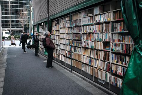 12 Feel-Good Romance Novels Gokayama, Mont Fuji, Book Stores, Book Festival, Writing Programs, Book Cafe, Wakayama, Takayama, Books For Self Improvement