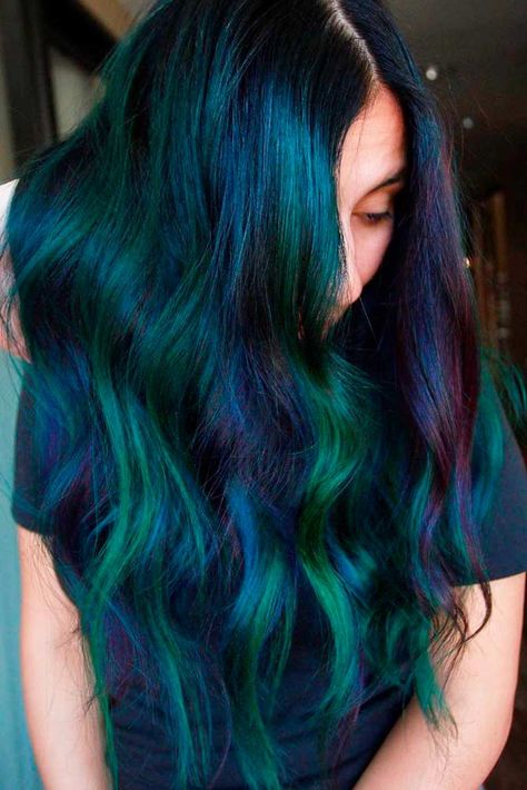 The Top Green Hair Color Ideas And How To Get Them Green And Blue Hair, Peacock Hair Color, Green Hair Color Ideas, Purple And Green Hair, Galaxy Hair Color, Green Hair Color, Oil Slick Hair, Dark Green Hair, Blue Green Hair