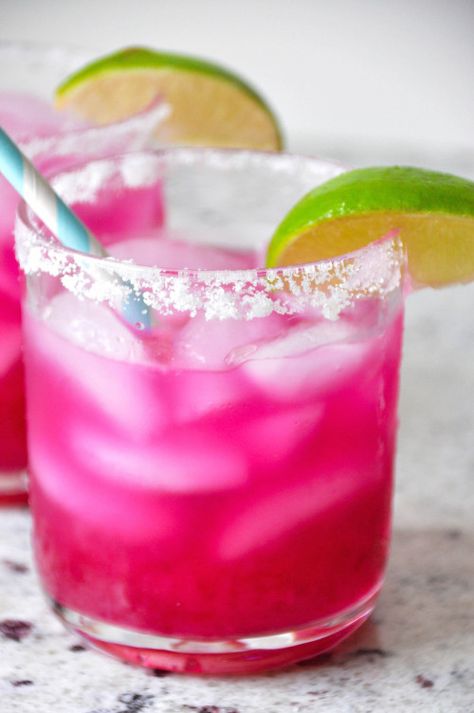 Prickly pear margaritas Prickly Pear Margarita, Design Darling, Cactus Party, 5 De Mayo, Pink Drinks, Margarita Recipes, Prickly Pear, Party Drinks, Cocktail Drinks