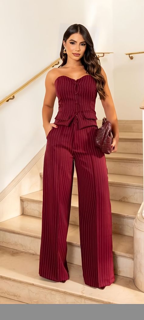 White Classy Jumpsuit, Elegantes Outfit Chic, Mexican Women Fashion, Elegant Red Outfit, Formal Jumpsuits For Women Classy, Red Jumpsuit Outfit, Jumpsuits For Women Classy, Ceo Outfit, Outfits For Plus Size Women