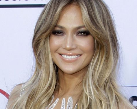 Could This Really Be the Reason Jennifer Lopez Looks So Young?! Celebrities Hair, Jlo Style, Jennifer Lopez Hair, Clever Sayings, Long Length Hair, Dramatic Hair, Hair Secrets, Fabulous Hair, Star Struck