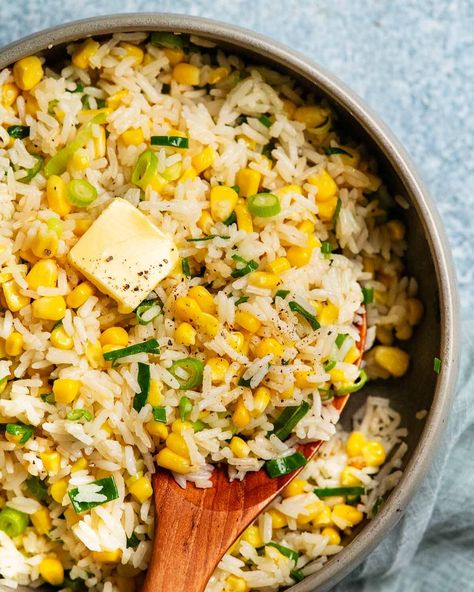 Bowl of Hot Buttered Corn Rice Easy Rice Bake, Rice Corn Recipes, Fancy Rice Recipes, Corn And Rice Recipes, Fall Rice Recipes, Fancy Rice Dishes, Easy Minute Rice Recipes, Mixed Rice Recipes, Corn Recipe Thanksgiving