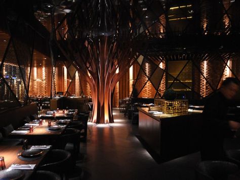 Chinese Restaurant Interior, Modern Chinese Restaurant, High End Restaurant, Bar Concept, Asian Restaurant, Restaurant Lounge, Asian Restaurants, Concept Development, Lounge Design