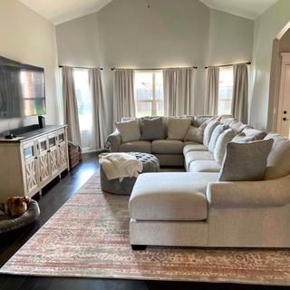 Home Decor Living Room Ideas, Ashley Furniture Living Room, Living Room Furniture Ideas, Room Furniture Ideas, Decor Living Room Ideas, Large Sectional Sofa, Classy Living Room, Sectional With Chaise, Home Decor Living Room