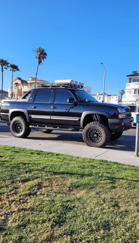 Lifted Avalanche, 2013 Chevy Avalanche, Lifted Chevy, Chevy Avalanche, Escalade Ext, Chevy Trucks, Chevy, Trucks, Building