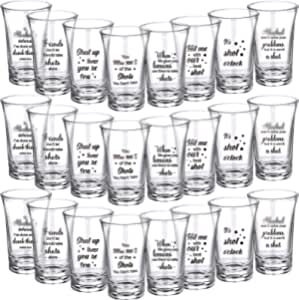 Shot Glass Sayings, Personalized Shot Glasses Birthday, Birthday Shot Glasses, Glasses Funny, Birthday Shots, Party Shots, Shot Cups, Funny Friends, Funny Glasses