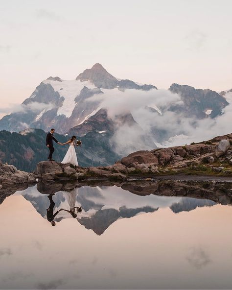 Nc Mountain Elopement, Pnw Elopement Photography, North Cascades National Park Elopement, North Cascades Elopement, Adventure Elopement Ideas, Colorado Elopement Photography, Olympic National Park Elopement, Mountain Elopement Photos, Chamonix Wedding