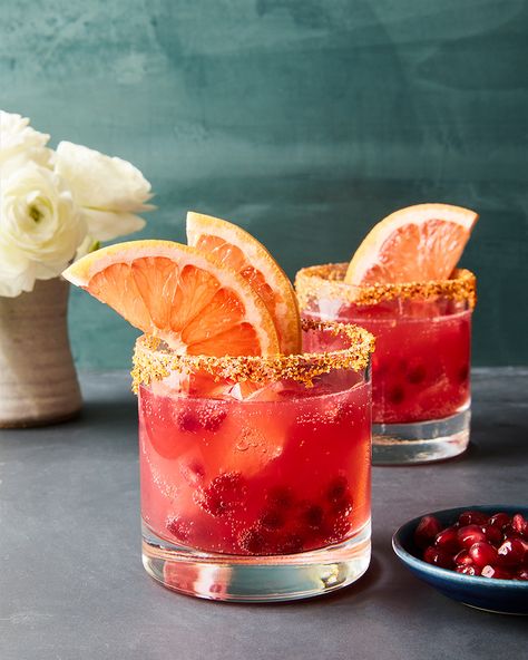 Spicy POM Paloma | POM Wonderful Pom Juice, Pom Wonderful, Boost Drink, Paloma Cocktail, Mixed Drinks Recipes, Pretty Drinks, Jello Shots, Pomegranate Juice, Alcohol Recipes