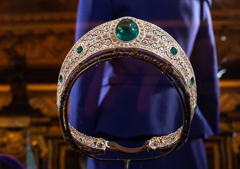 Emerald Kokoshnik Tiara, Kokoshnik Tiara, Emerald Tiara, Royal Crown Jewels, Tiaras Jewellery, Royal Crowns, Royal Tiaras, Princess Eugenie, Royal Jewels