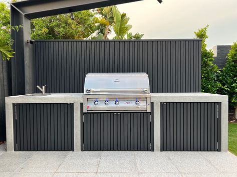 Bbq Garden Design, Bbq Shed, Brick Bbq, Design Grill, Outdoor Bbq Area, Barbecue Design, Diy Backyard Patio, Outdoor Barbeque, Modern Outdoor Kitchen