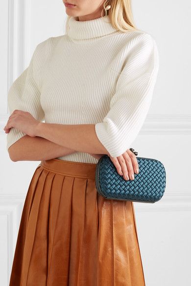 Bottega Veneta Clutch Outfit, Bottega Clutch, Jimmy Choo Mules, Clutch Outfit, Bottega Veneta Clutch, Satin Clutch, Faux Pearl Earrings, Fashion Lover, World Of Fashion