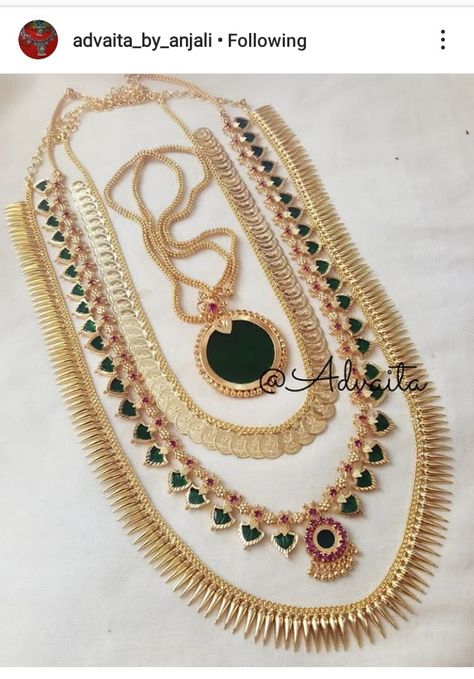 Kerala Gold Necklace Designs, Kerala Jewellery Necklaces, Nagapadam Necklace, Navarathna Necklace, Kerala Jewellery, Fashion Jewelry Necklaces Gold, Wedding Jewelry Sets Bridal Jewellery, Kundan Jewellery Bridal, Neck Pieces Jewelry