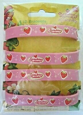 2003 Strawberry Shortcake, Strawberry Shortcake Party Supplies, 1st Birthday Party Favors, 1st Birthday Party For Girls, Strawberry Shortcake Party, Strawberry Party, 1st Bday, Birthday Party Favors, Strawberry Shortcake