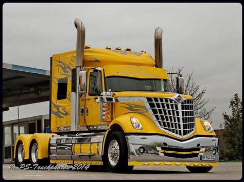 Explore PS-Truckphotos' photos on Flickr. PS-Truckphotos has uploaded 16674 photos to Flickr. Navistar International, Custom Big Rig, International Harvester Truck, Customised Trucks, Muscle Truck, Old Lorries, Custom Big Rigs, Show Trucks, Kenworth Trucks