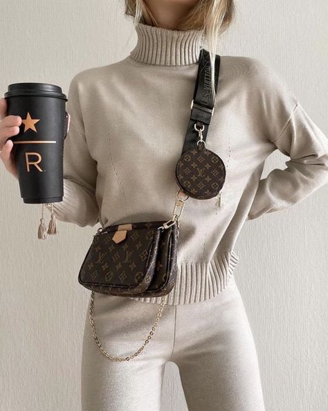 #LV Mini Crossbody Bag Outfit, Luis Vuitton Outfits, Lv Crossbody Bag, Louis Vuitton Bag Outfit, Vuitton Outfit, Crossbody Bag Outfit, Louis Vuitton Crossbody Bag, Louis Vuitton Multi Pochette, Louis Vuitton Crossbody