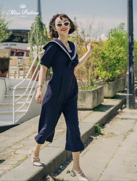 Sailor Outfit For Women, Miss Patina, Nautical Outfits, Cable Knit Dress, Navy Sailor, Suits Clothing, Sailor Fashion, Sailor Dress, Sailor Collar