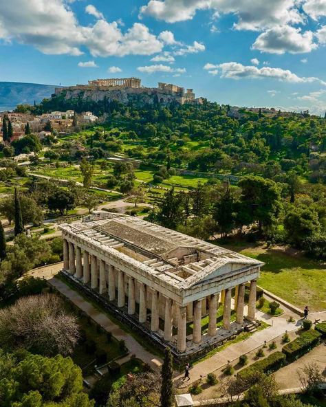 Temple Of Hephaestus, Greece Landscape, The Acropolis, Classical Antiquity, Destination Voyage, Acropolis, Famous Places, Ancient Architecture, Ancient Ruins