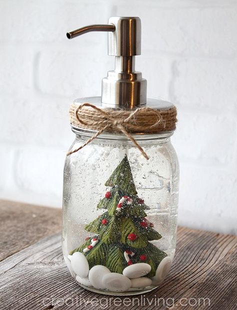 How to turn a mason jar into a snow globe soap pump dispenser - just in time for Christmas! #CreativeGreenLiving #masonjar #soappump #snowglobes #Christmas #Christmasdecor #christmascrafts #crafts #wintercrafts #winterdecor Soap Dispenser Diy, Mason Jar Christmas Crafts, Diy Snow Globe, Christmas Bathroom Decor, Mason Jar Ideas, Christmas Bathroom, Dekor Diy, Christmas Mason Jars, Mason Jar Gifts