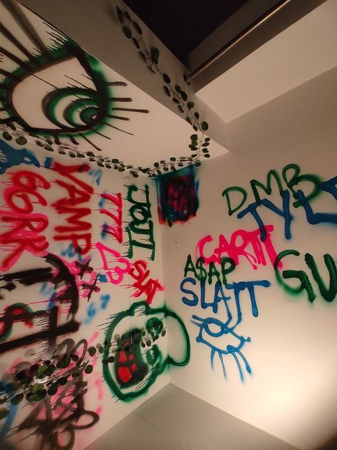 Graffiti Bedroom Ideas Grunge, Skater Room Ideas, Bedroom Ideas Grunge, Graffiti Bedroom, Graffiti Room, Diy Room Decor For Teens, Graffiti Style Art, Street Graffiti, Graffiti Drawing