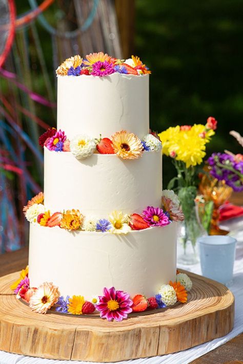 Festival Wedding Cake, Festival Wedding Ideas, Bride Essentials, Bar Wedding Reception, Festival Style Wedding, Wedding Cake Design, Devon Wedding, Floral Wedding Cake, Boda Mexicana