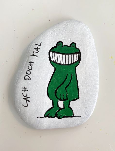 Steinmalerei rockart steinebemalen steine steinkunst janoschfrosch Pebble Pictures, Rock Painting Ideas Easy, Stone Pictures, Self Storage, Safe Storage, Pebble Painting, Pebble Art, Stone Art, Fun Easy